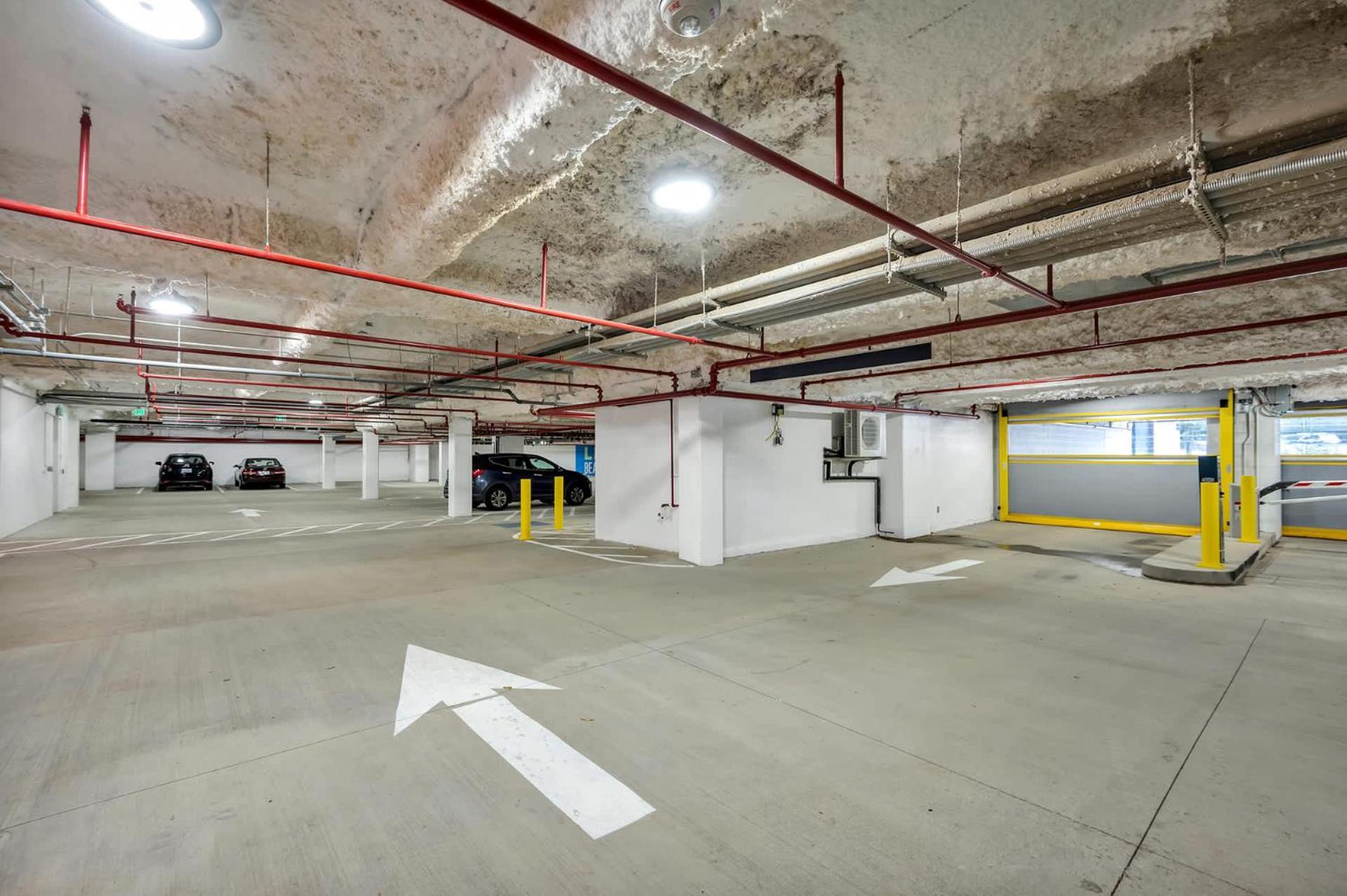 High-Rise Apt Raleigh Free Parking & Sunset View 1 المظهر الخارجي الصورة